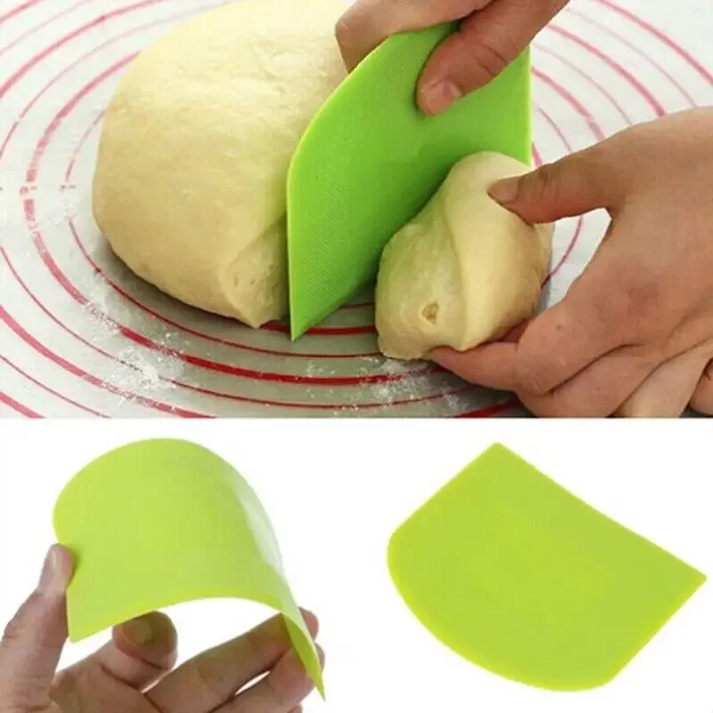 Bread Baking Kitchen Utensils - Taglierina per pasta in plastica, biscotti,