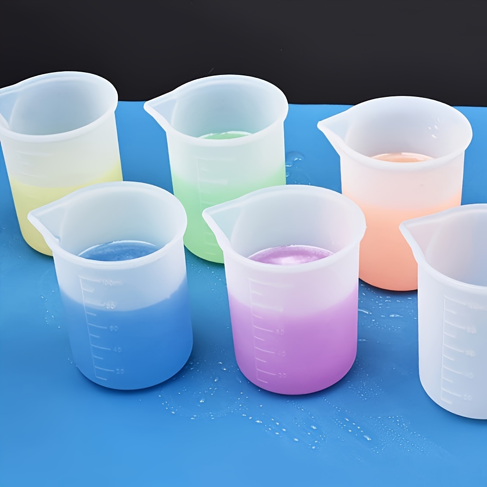 Kitchen Baking Essentials - Set di 5 misurini in silicone