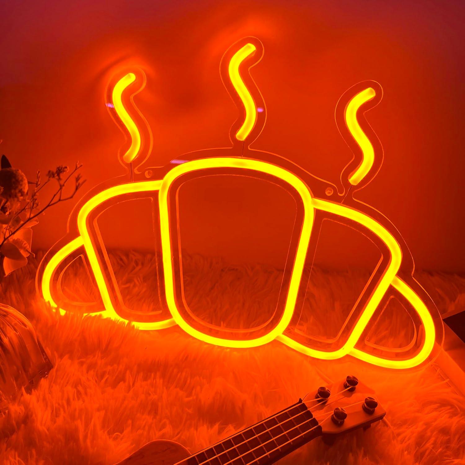 Insegna al Neon a Forma di Cro - Kitchen Bakery recensione e prezzo